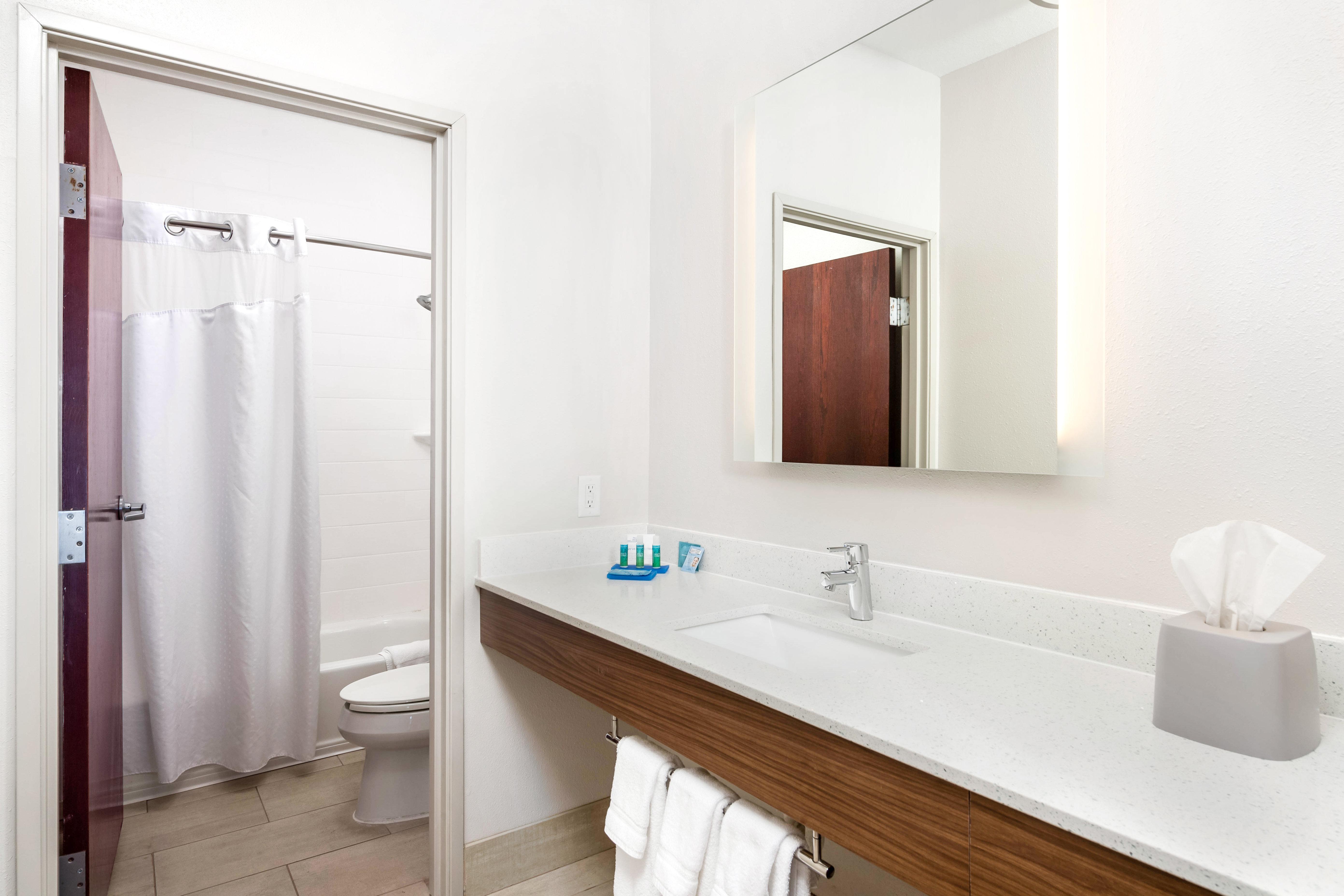 Holiday Inn Express Hotel And Suites Conroe By Ihg Ngoại thất bức ảnh