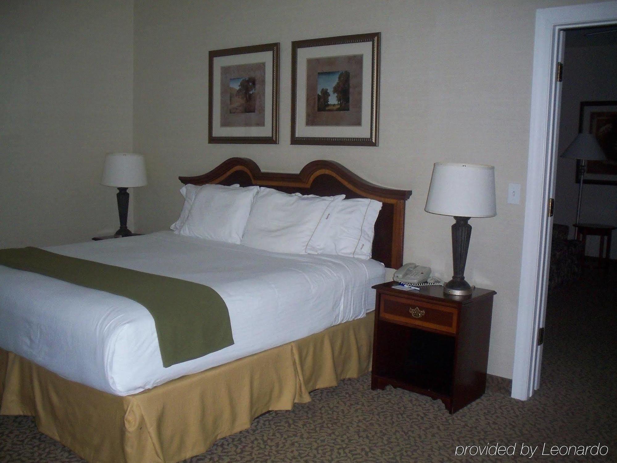 Holiday Inn Express Hotel And Suites Conroe By Ihg Ngoại thất bức ảnh