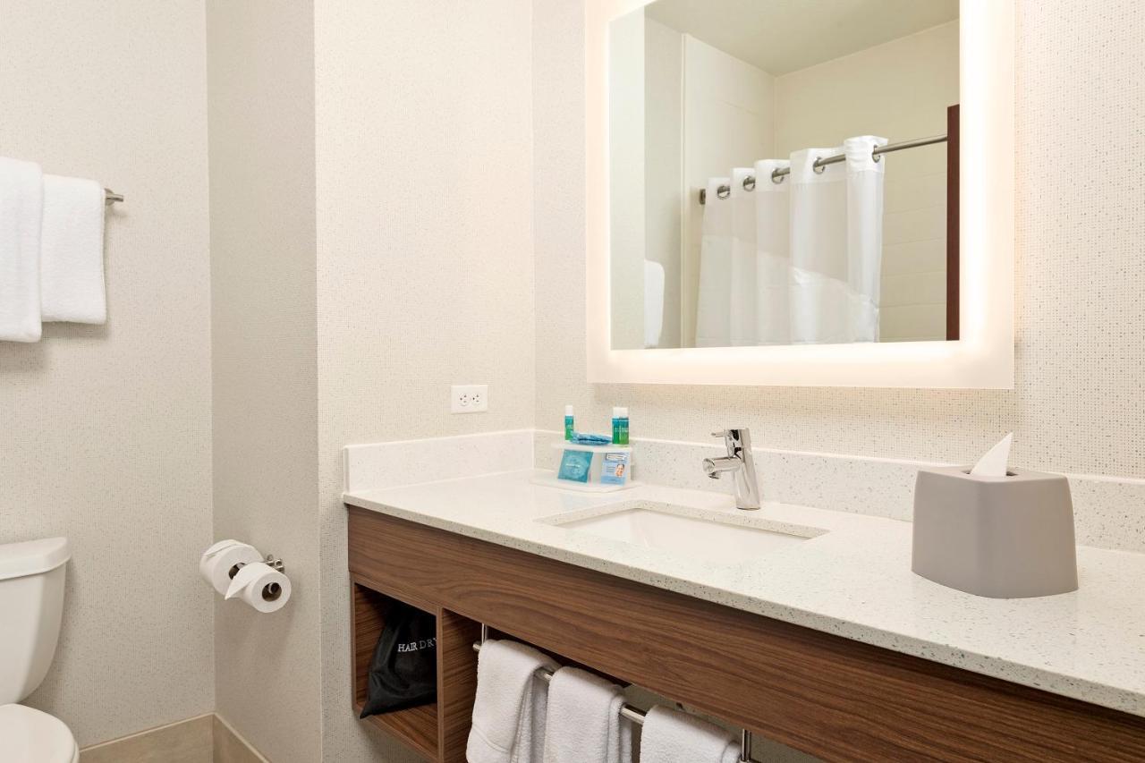 Holiday Inn Express Hotel And Suites Conroe By Ihg Ngoại thất bức ảnh